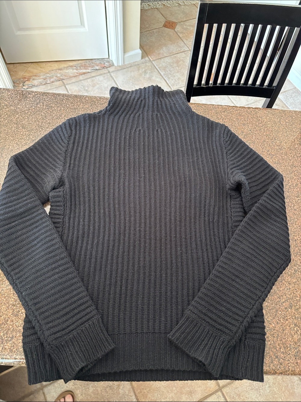 Acne Studios Ladies Ribbed Black 100% Wool Turtleneck Sweater-XS